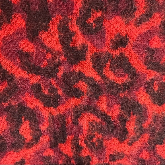 KAREN MILLEN Sz M Red Black Pink Animal Pattern Mock Neck Wool Mohair Sweater - Picture 4 of 7